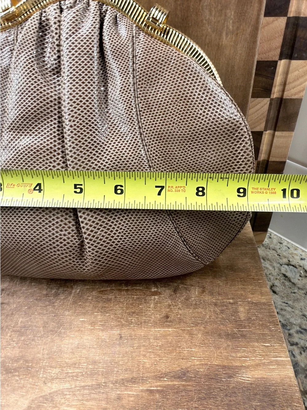 Vintage Judith Leiber Karung Lizard Leather Kiss Lock Hobo Shoulder Bag Italy